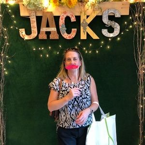 Meet your Posher, Christi